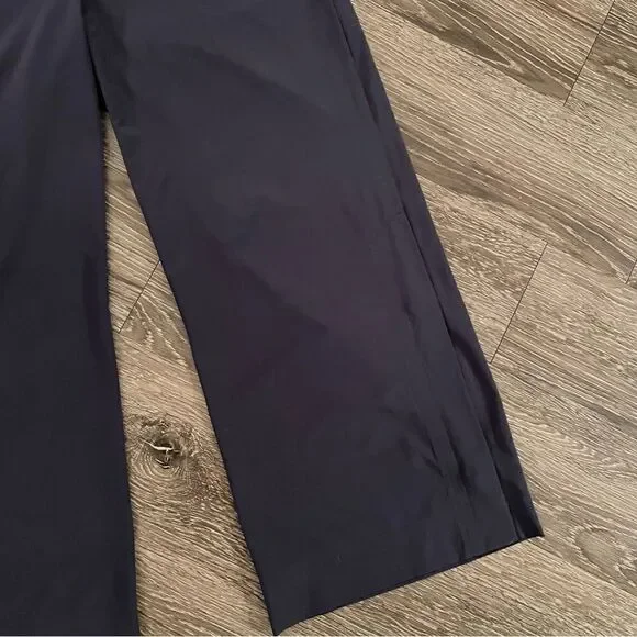 Athleta Tribeca Crop Navy Blue - Picture 3 of 9